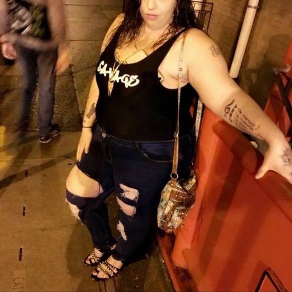 Meet your Posher, Candy - Picture 1 of 1